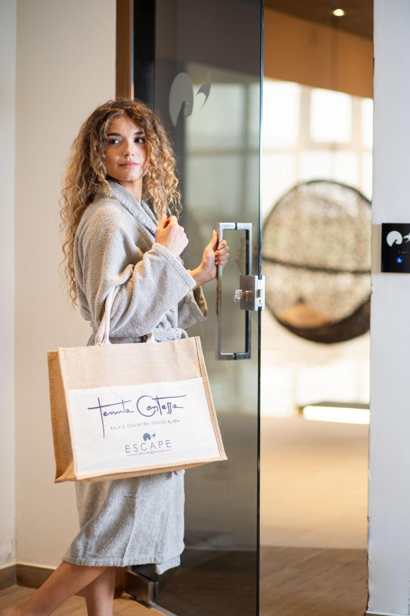 Una Hotels Tenuta Contessa Farm & Spa Cosenza Montalto Uffugo Eksteriør bilde
